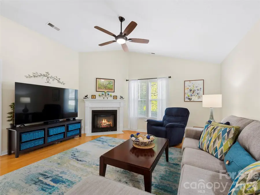 196 Snowy Egret Way, Hendersonville, NC 28792 - #2