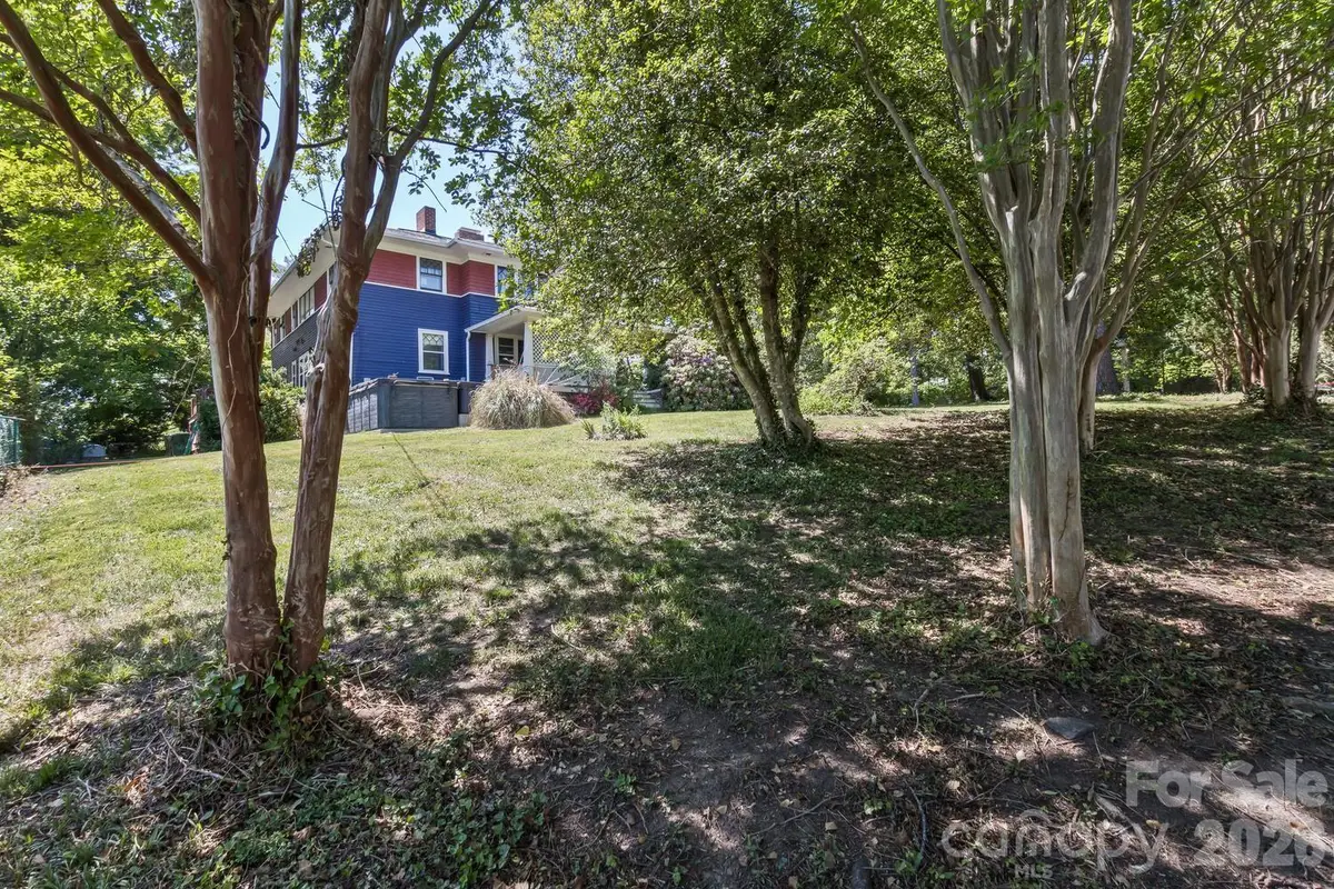 999999 Mount Clare Avenue, Asheville, NC 28801 - #1