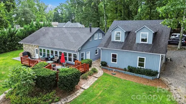 208 Stonemarker Road, Mooresville, NC 28117