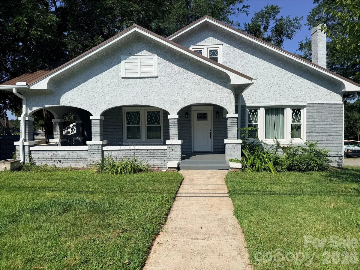 2709 N Main Avenue, Newton, NC 28658 - #1