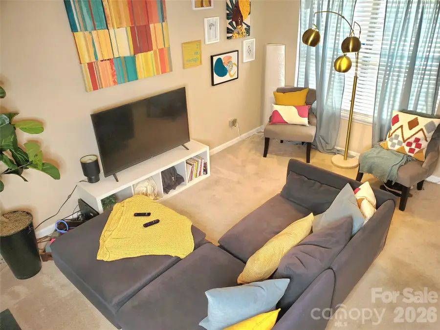 3840 Mosscroft Lane, Charlotte, NC 28215 - #3