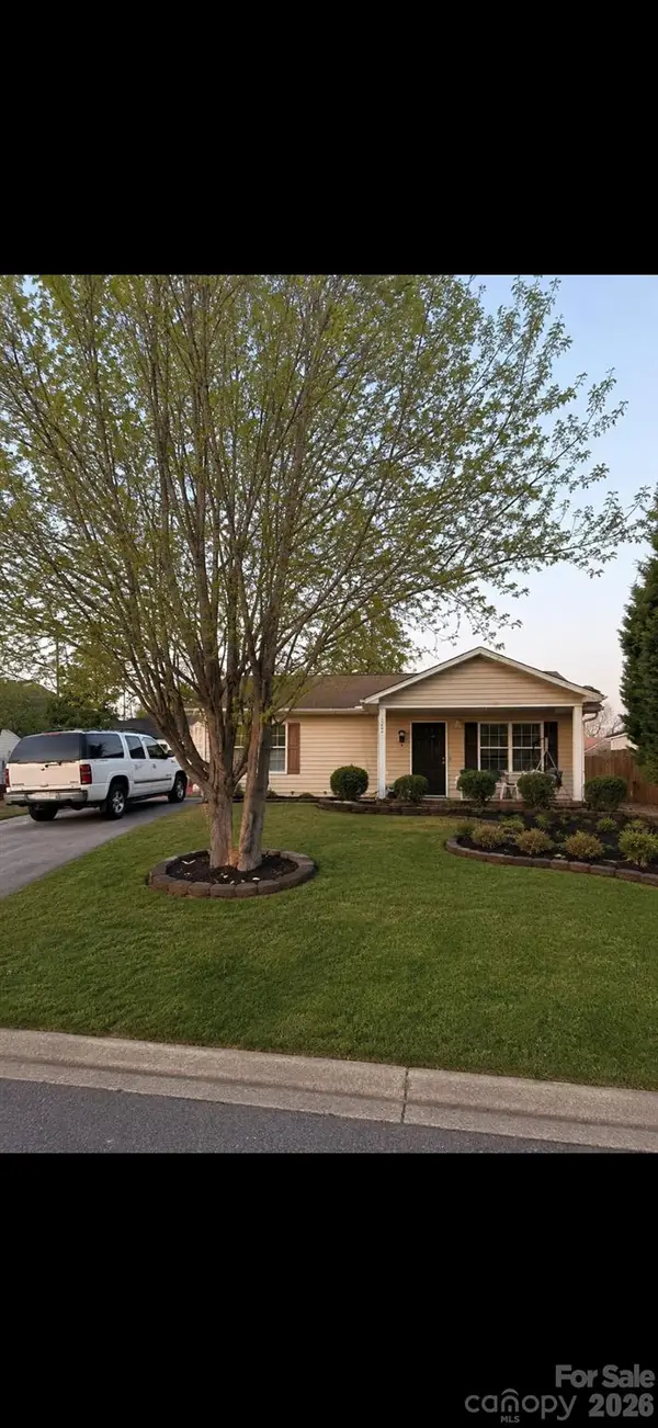 624 New Way Drive, Gastonia, NC 28052