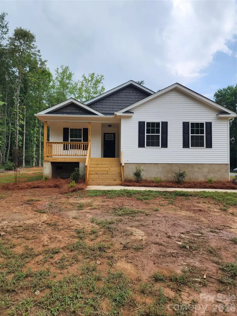 5900 Flamingo Drive #4, Conover, NC 28613 - #2