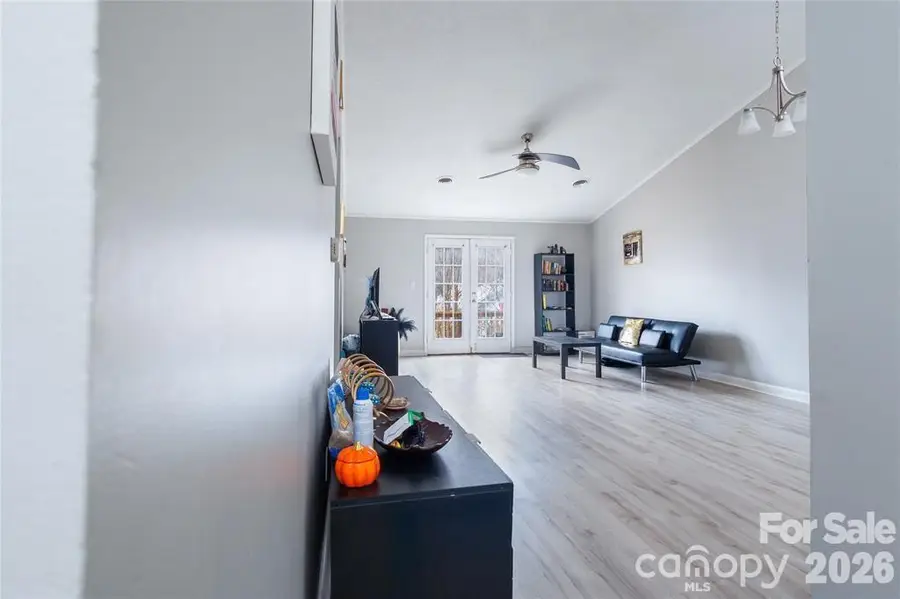 1300 Larchmont Place #810, Salisbury, NC 28144 - #3