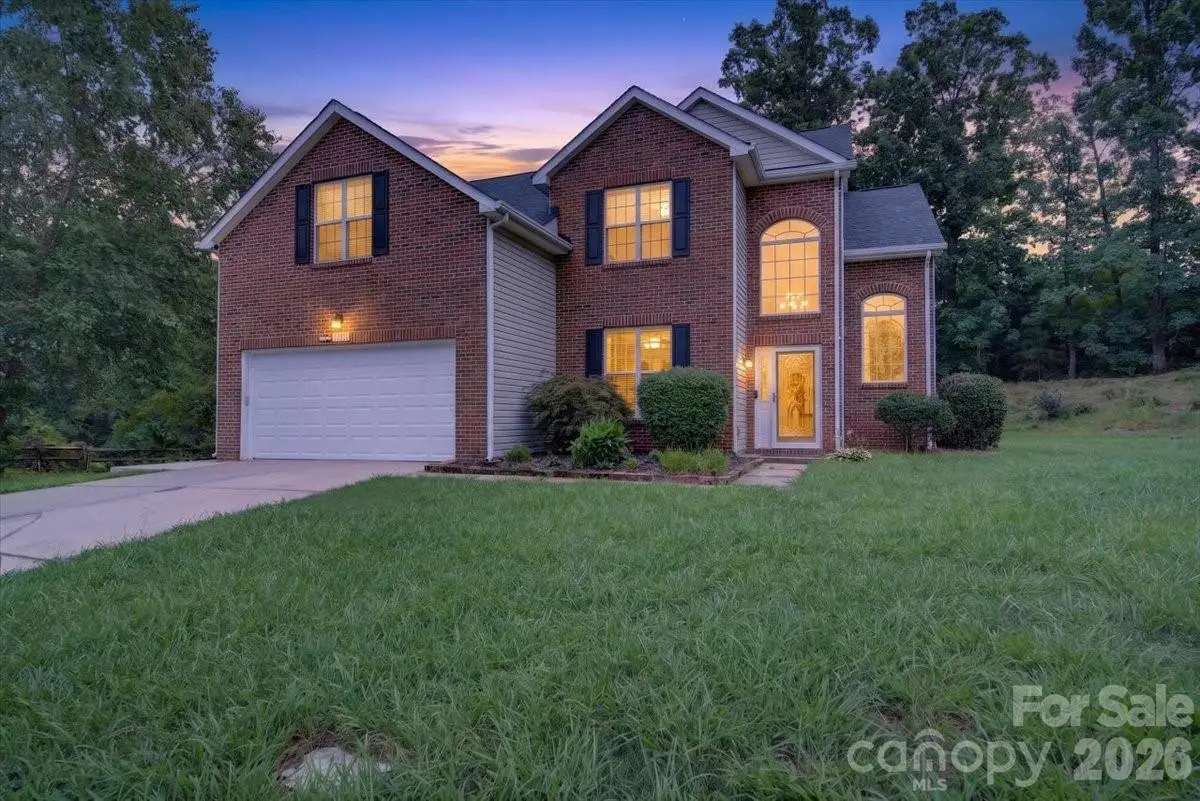 8100 Laurel Run Drive, Charlotte, NC 28269 - #1