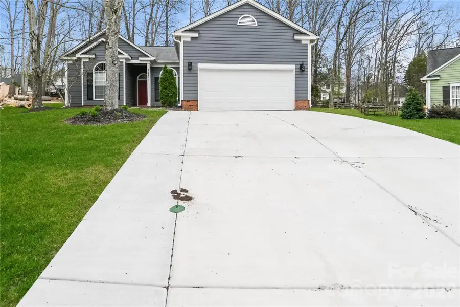 11358 Clayford Ridge, Charlotte, NC 28215 - #2