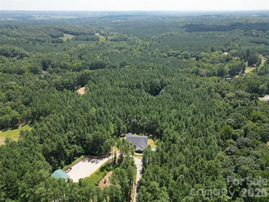 997 S Skyland Drive, Mount Pleasant, NC 28124 - #2