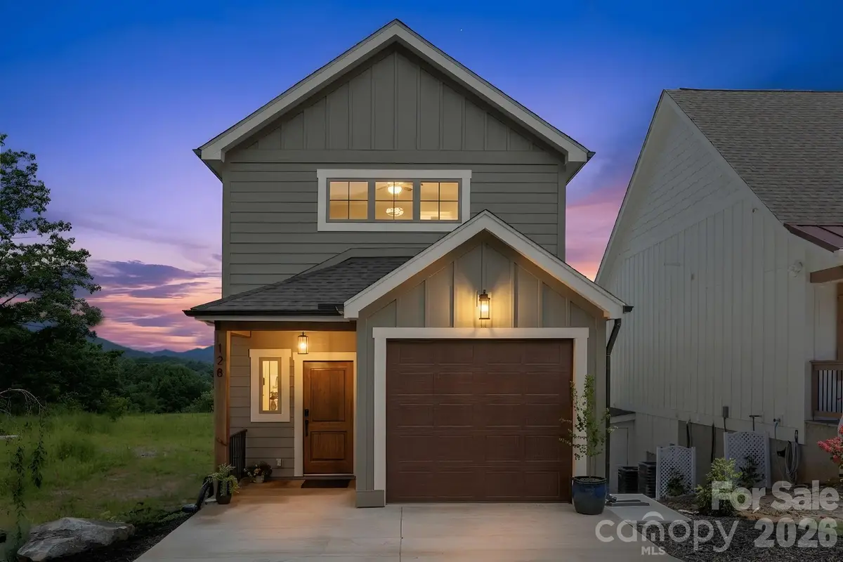 128 Chepstow Place, Black Mountain, NC 28711 - #1