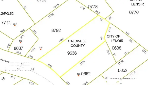 530 Willow Street Nw, Lenoir, NC 28645