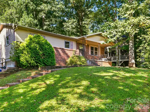 28 Fairhaven Court, Asheville, NC 28803