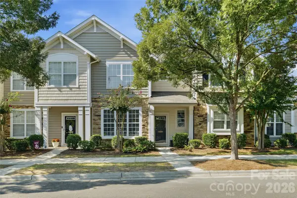 1028 Tabard Lane, Matthews, NC 28104