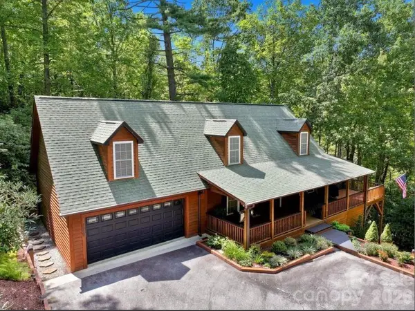 130 Cherokee Circle, Lake Toxaway, NC 28747