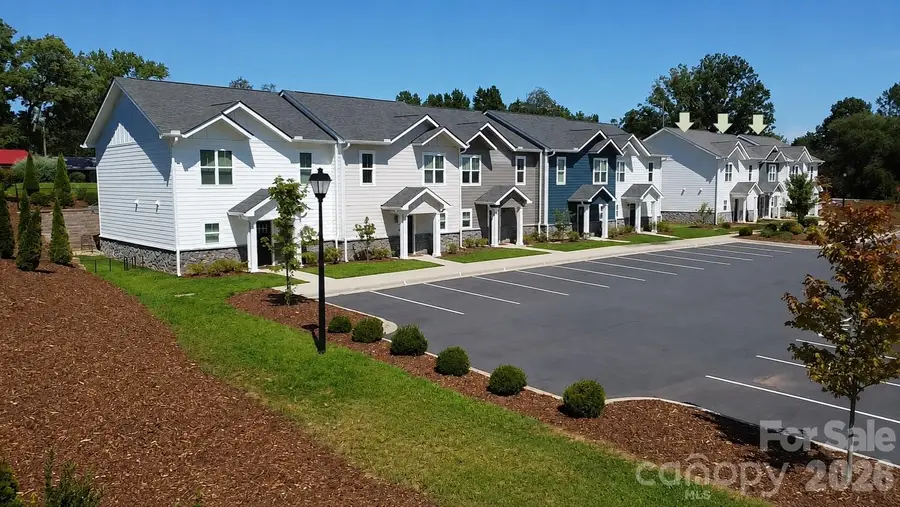 189 Beacon Avenue, Morganton, NC 28655 - #2