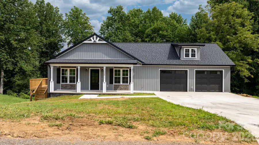 128 Buck Shoals Circle, Hudson, NC 28638 - #3