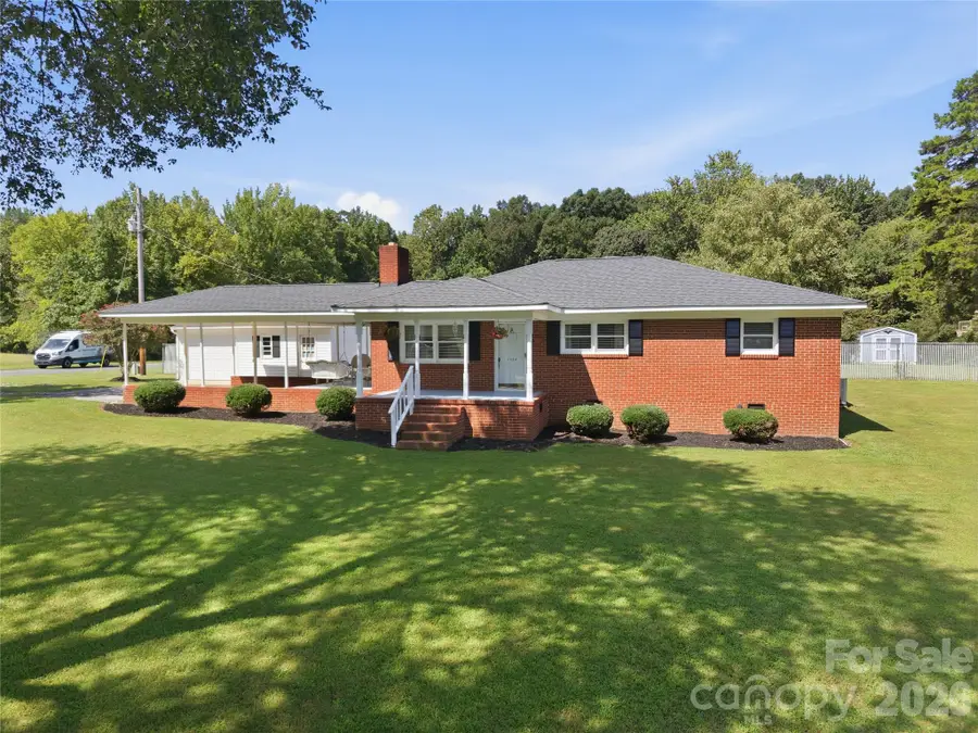 2424 Griffith Road, Monroe, NC 28112 - #2