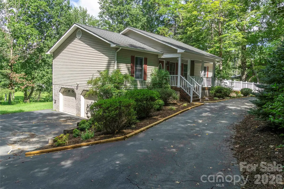 15 Pete Luther Road, Candler, NC 28715 - #1