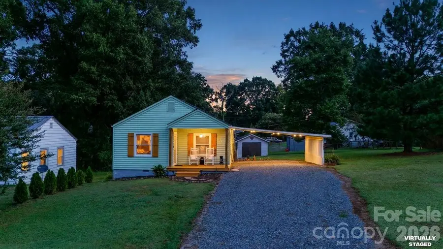 1476 Hickory Avenue, Albemarle, NC 28001 - #3