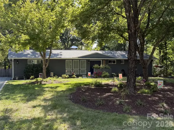 1901 Balfour Lane, Charlotte, NC 28216