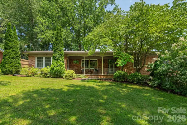 102 Azalea Drive, Waynesville, NC 28786