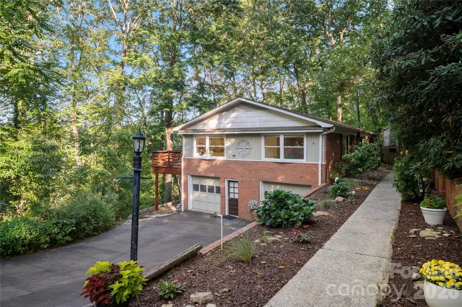 8 Galax Lane, Hendersonville, NC 28791 - #2