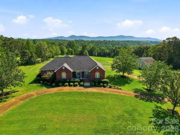 2950 Pearidge Road, Bostic, NC 28018
