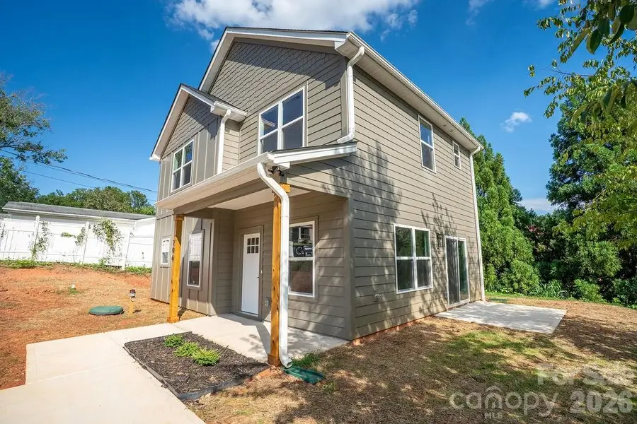 206 Prospect Street Nw, Lenoir, NC 28645 - #3