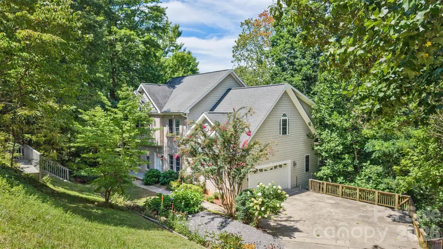 113 Ballantree Drive, Asheville, NC 28803 - #2