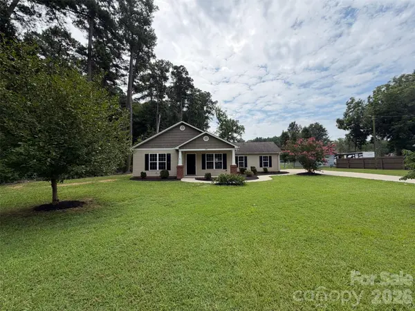 225 Vineyard Drive, Salisbury, NC 28146