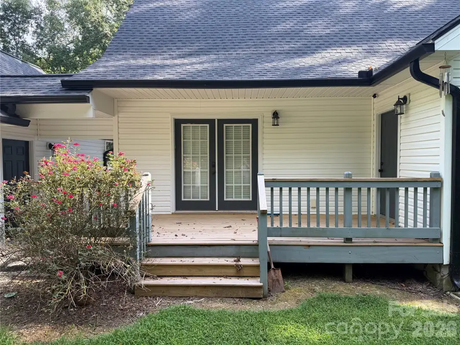 510 W Allenton Street, Mount Gilead, NC 27306 - #3