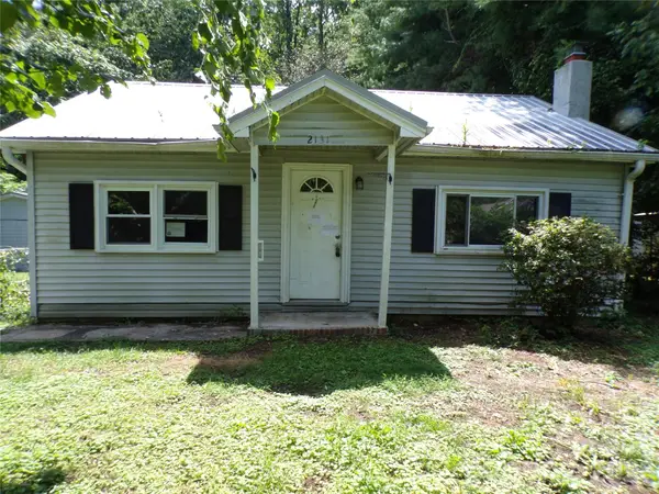 2131 Somerset Drive #441, Hendersonville, NC 28791