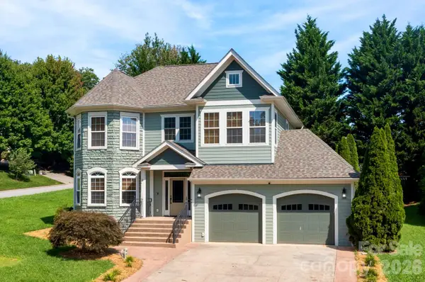 73 Rose Of Sharon Way, Candler, NC 28715