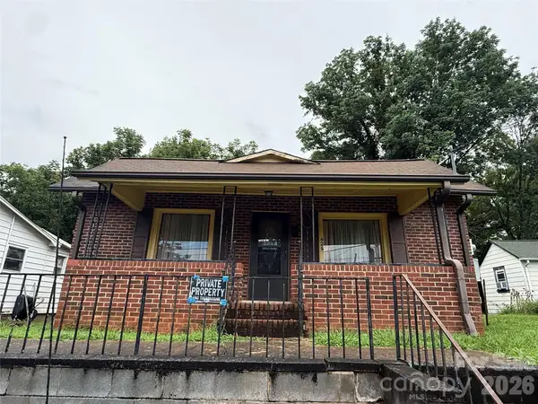 426 Bouchelle Street, Morganton, NC 28655