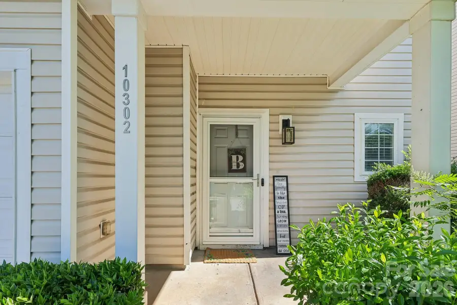 10302 Hugue Way, Charlotte, NC 28214 - #2