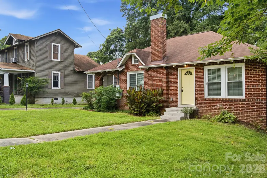 626 S Green Street, Statesville, NC 28677 - #3