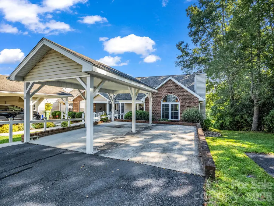 59 S Woodridge View Court, Hendersonville, NC 28791 - #2