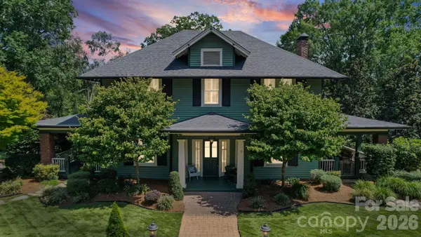 424 S York Street, Gastonia, NC 28052