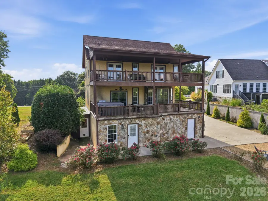 1037 S Main Street, Mars Hill, NC 28754 - #3