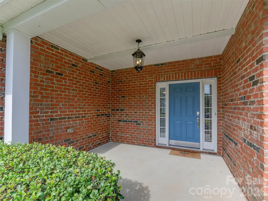 5915 Trailwater Road, Charlotte, NC 28278 - #3