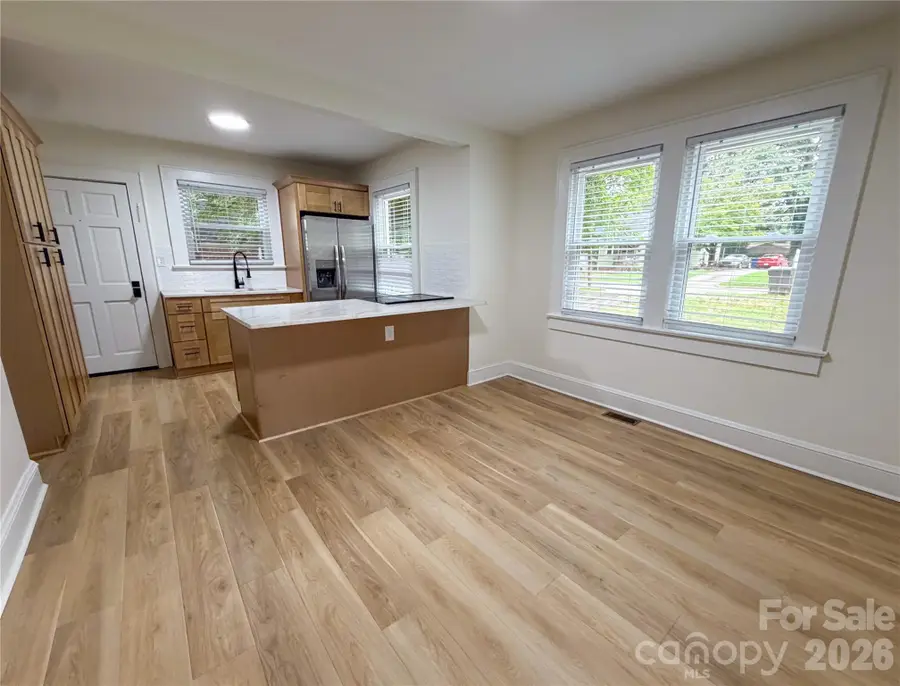 531 E Front Street, Statesville, NC 28677 - #3