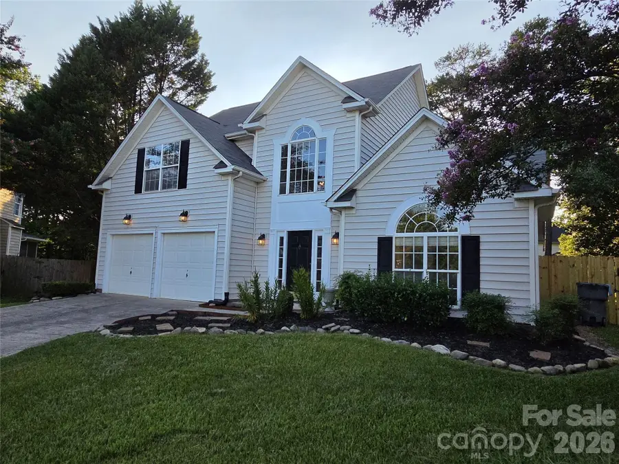 8800 Cavonnier Lane, Charlotte, NC 28216 - #2