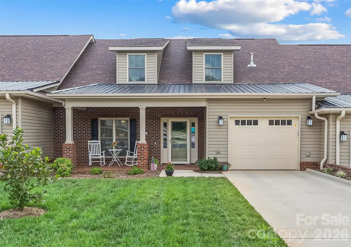 962 Trial Place, Newton, NC 28658 - #1