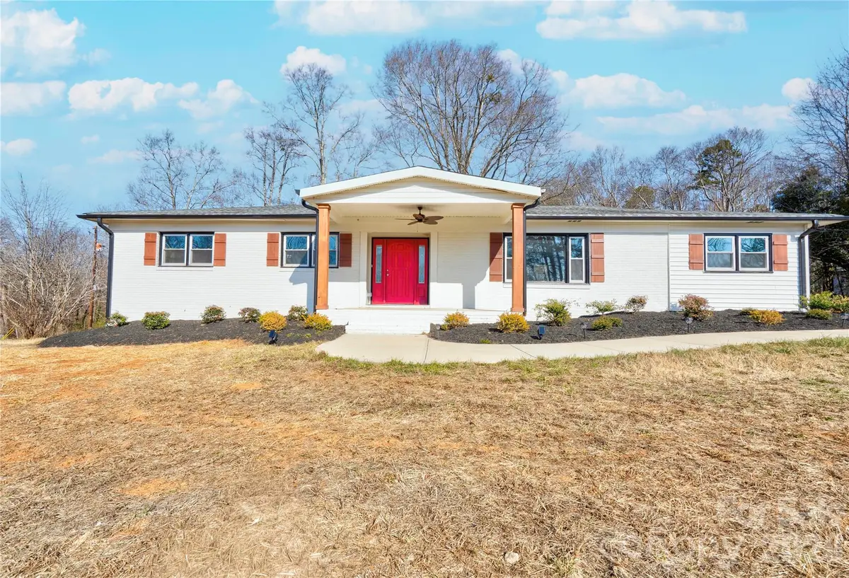 226 Hardin Circle, Grover, NC 28073 - #1