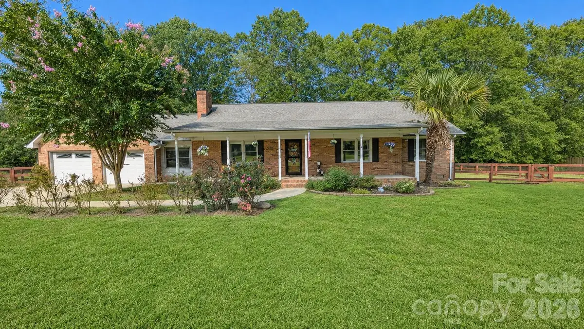 2412 Nancy Lane, Harrisburg, NC 28075 - #1