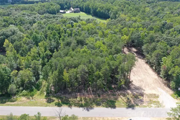 3191 Meadowcrest Drive, Clover, SC 29710