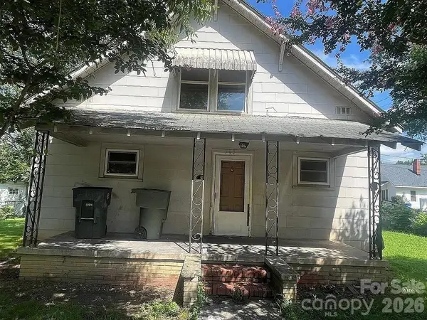 703 Spruce Street, Mooresville, NC 28115