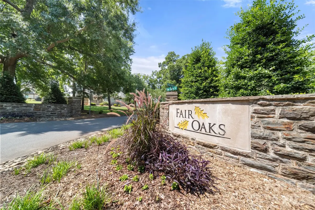 3925 Valley View Circle, Clemmons, NC 27012 - #1