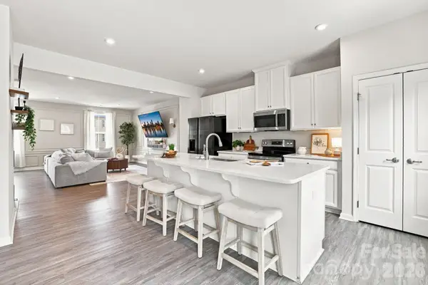 2595 Grantham Place Drive #111, Fort Mill, SC 29715