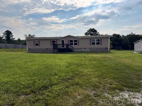37 Mossy Brook Trail, Hendersonville, NC 28792