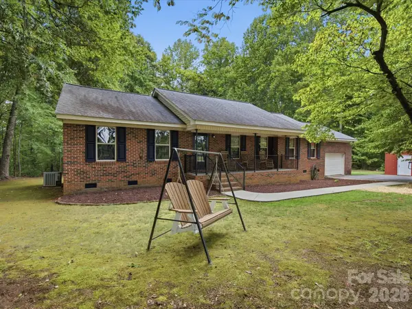 155 S Grandview Road, Clover, SC 29710