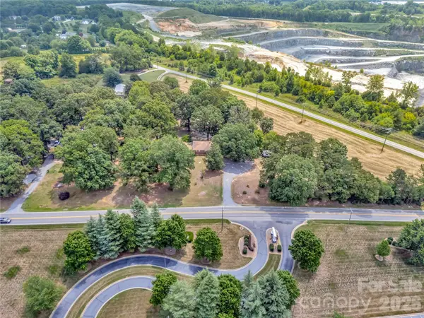 133 Odell School Road, Concord, NC 28027